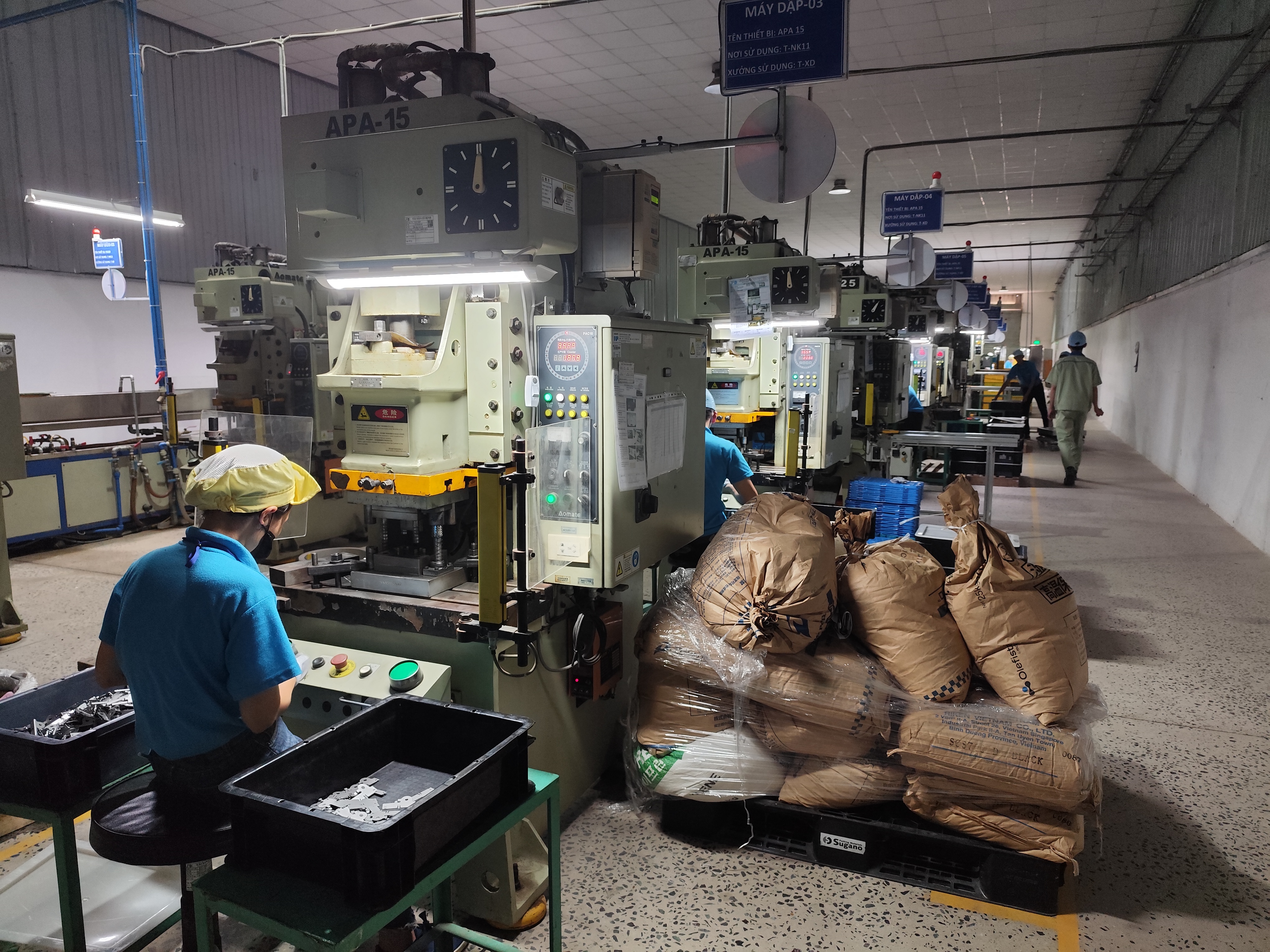 CNC stamping machine